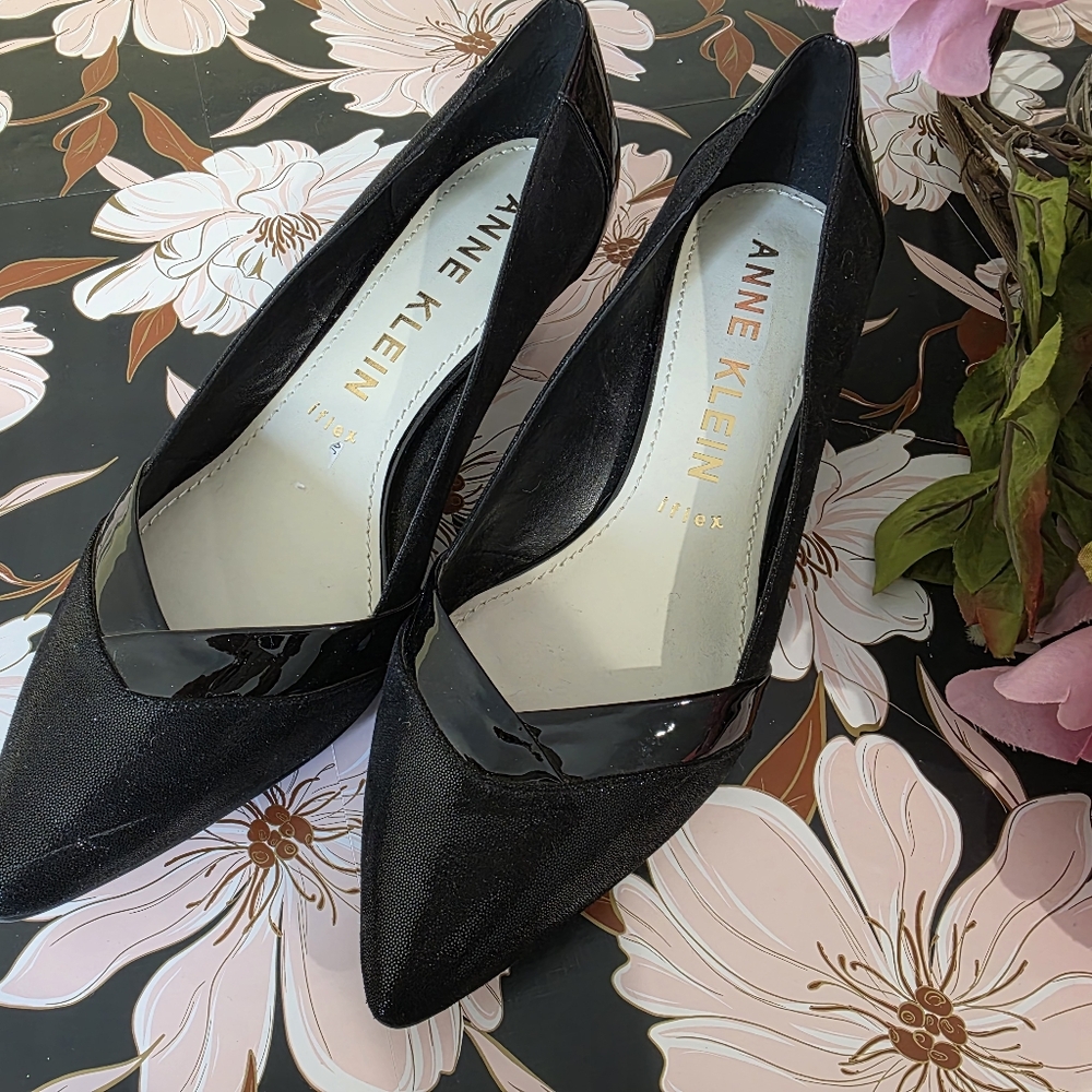 Woman's Dress Shoes Anne Klein Maddyrose Pump